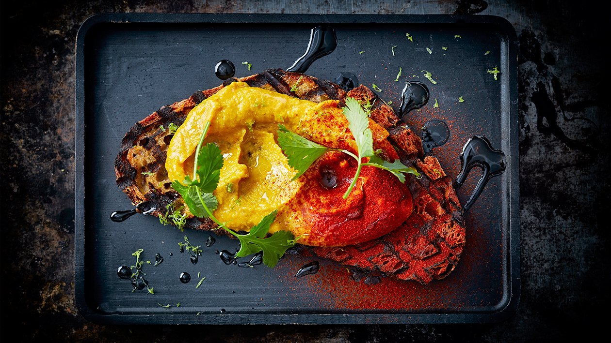 Hummus mit Gelbem Thai Curry